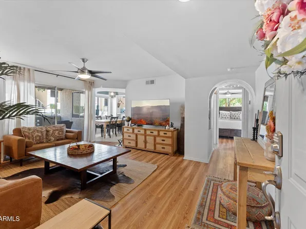 1880 E MORTEN Avenue #124, Phoenix, AZ 85020