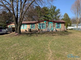 308 Willard Ct, Fayette, OH 43521