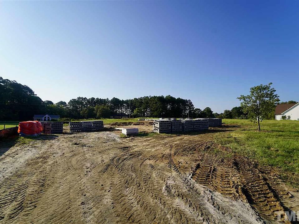 2nd image of 1220 Tin Barn Rd