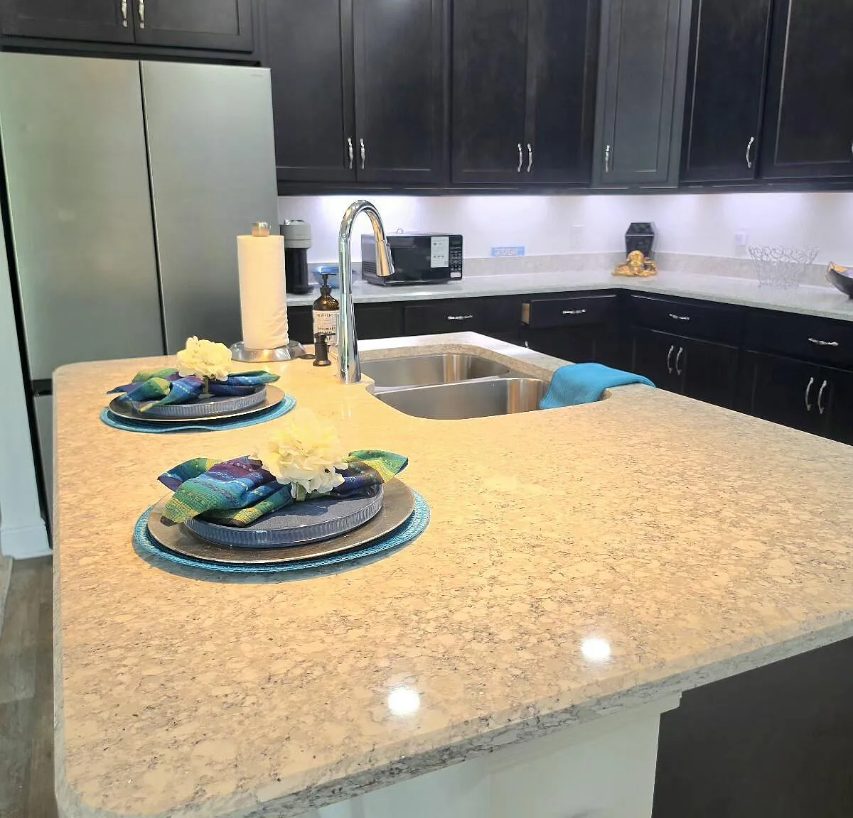 3 bed, 2.0 bath, 1773 sqft, $2,800 — Photo 4