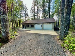 71 N Steel Ln W, Hoodsport, WA