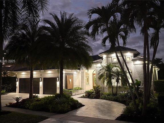 5th image of 10921 Hawks Vista St