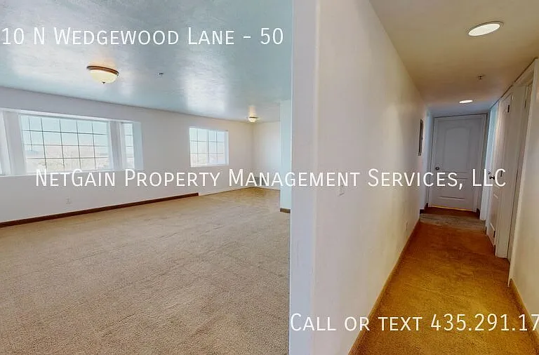 1810 N Wedgewood Ln #50 — Photo 3
