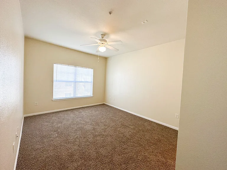 Cypress Creek Jason Avenue — Photo 10