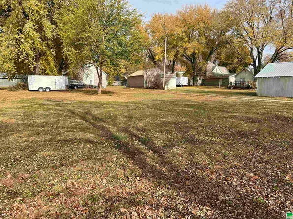 203 N Walnut St, Marcus, IA 51035