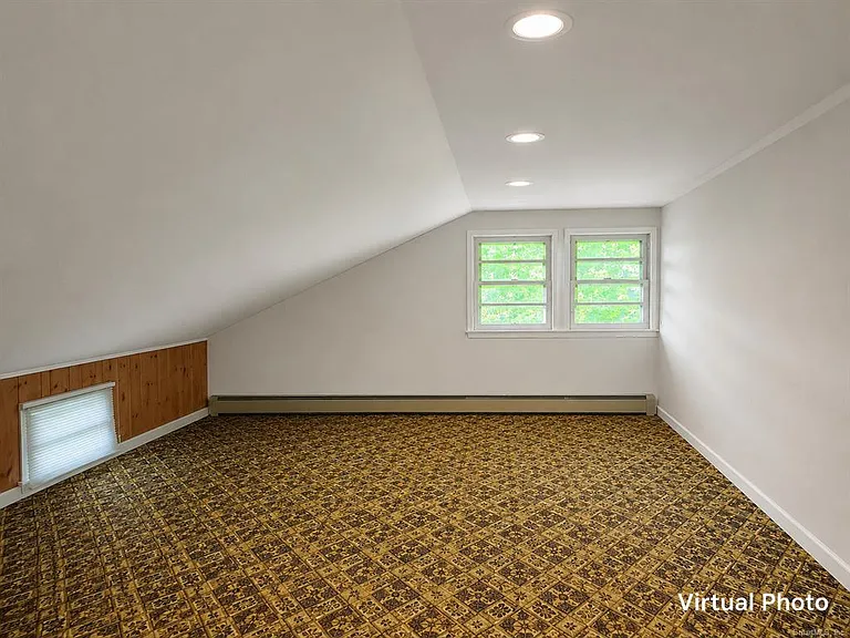 6 Nottingham Dr — Photo 10