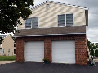 385C New Magnolia Rd, Vineland, NJ 08360