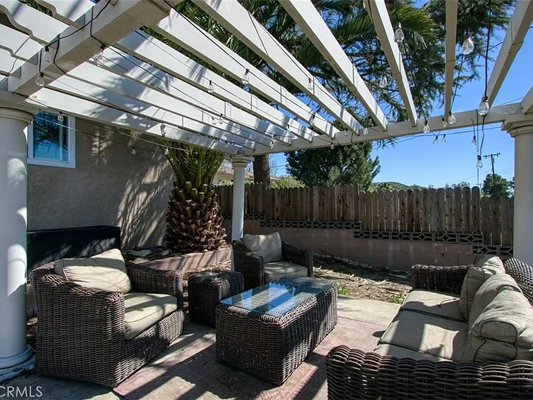 11758 Grant Dr — Photo 44
