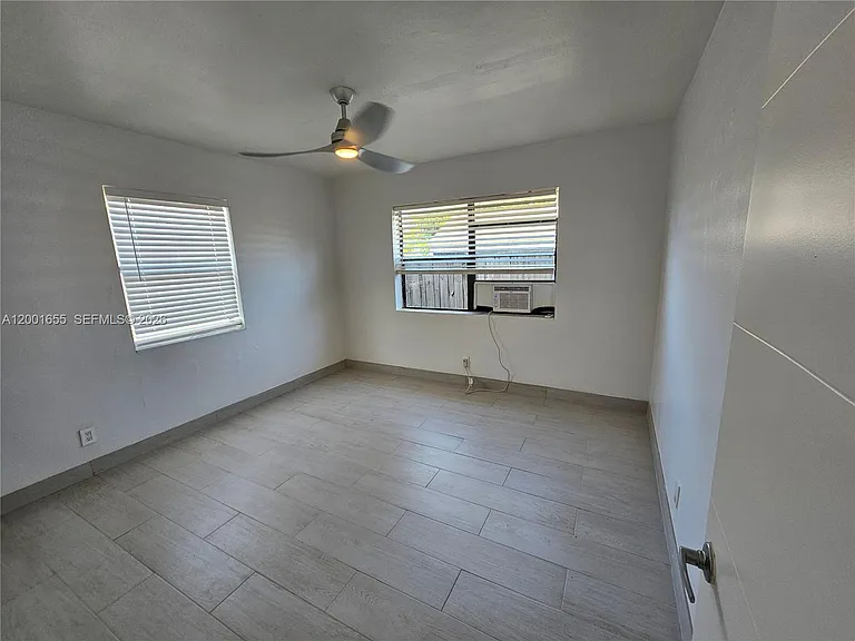 1723 Liberty St #7 — Photo 6