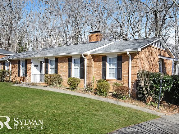 2nd image of 141 Billie Sue Dr