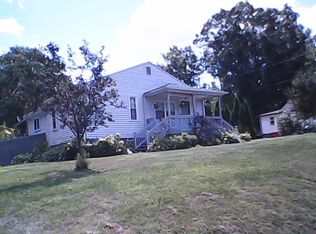 2061 Lee Drive, Akron, OH 44306