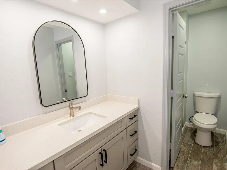 2302 Cades Cove Dr — Photo 10