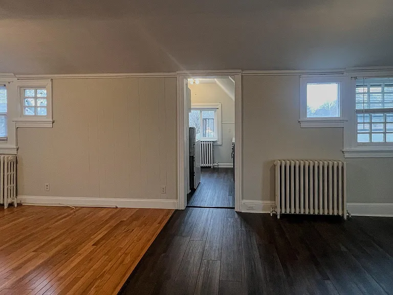7919 Park Ave #3 — Photo 1