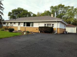 12 W Elaine Cir, Prospect Heights, IL