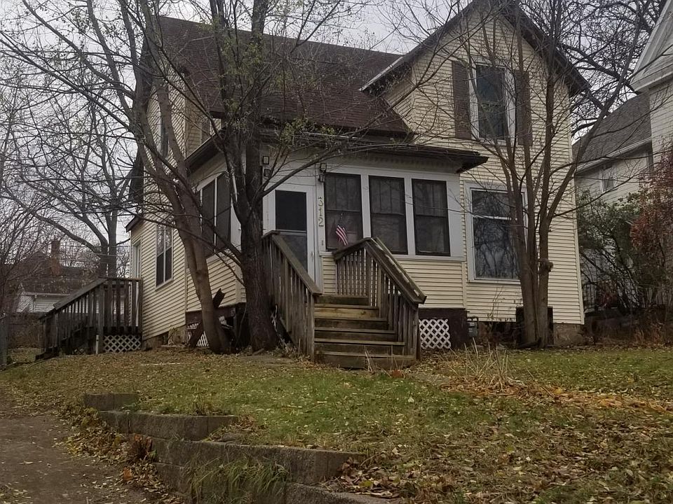 1st image of 312 King St W
