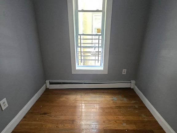 4th image of 554 Avenue C #3DD