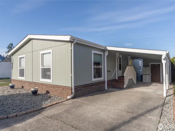 620 NE Saturn Lane, Bremerton, WA 98311