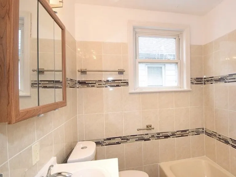219 E Blancke St #1 — Photo 6