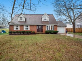 9530 Huron Dr, Saint Louis, MO 63132