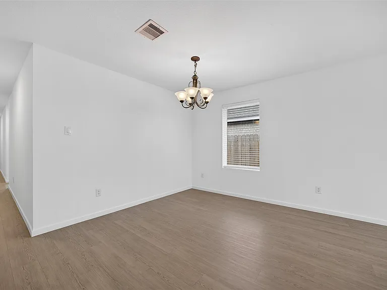 6523 Water Oak Green Ln — Photo 15