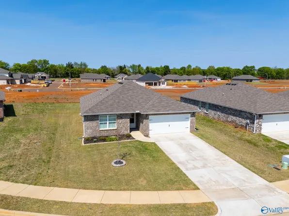 114 Domingues Ave, Meridianville, AL 35759