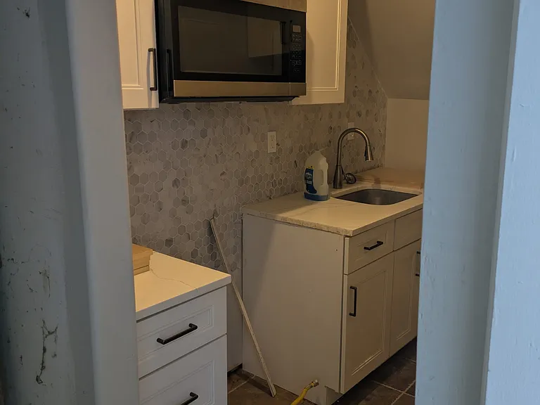 711 Harris Pl — Photo 18