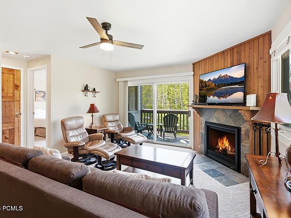4th image of 405 Silver King Dr #113