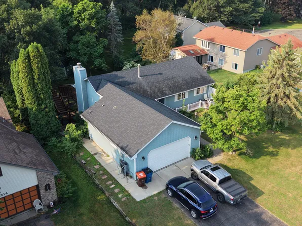 2508 Knoll Cir, Saint Paul, MN 55109