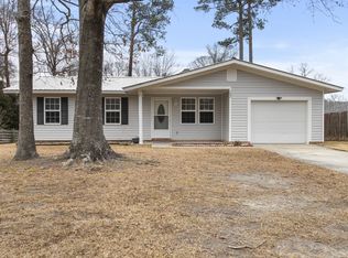 102 Walnut Creek Rd, Jacksonville, NC 28546