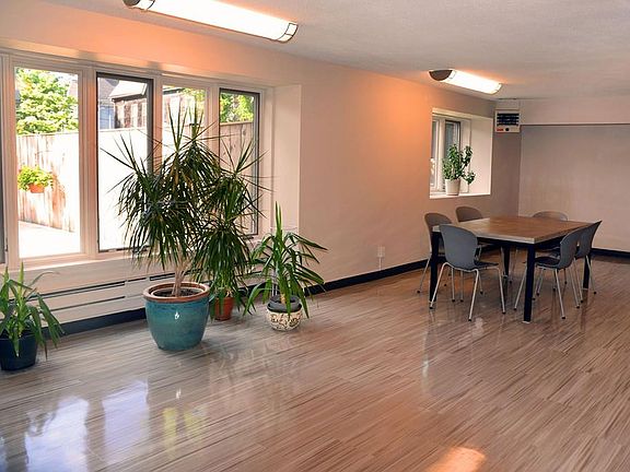 4th image of 19 Chauncy St APT 5B