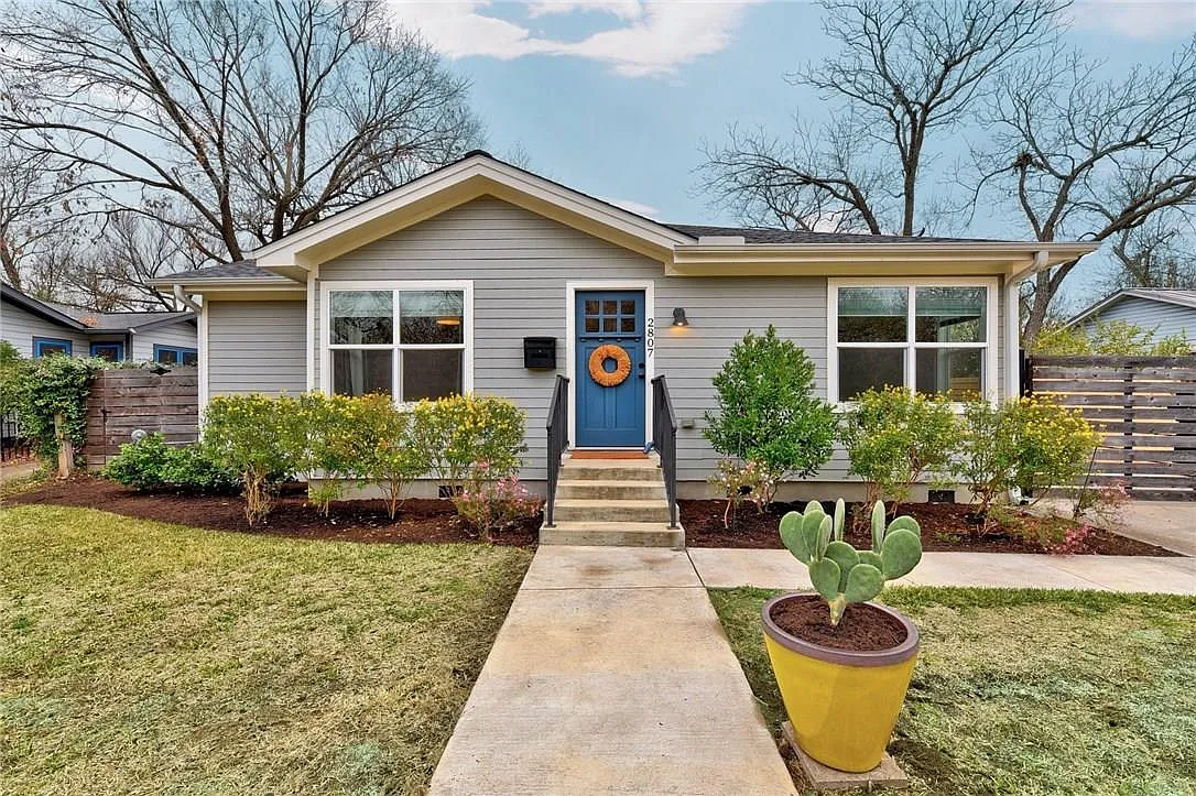 3 bed, 2.0 bath, 1756 sqft, $4,500 — Photo 1