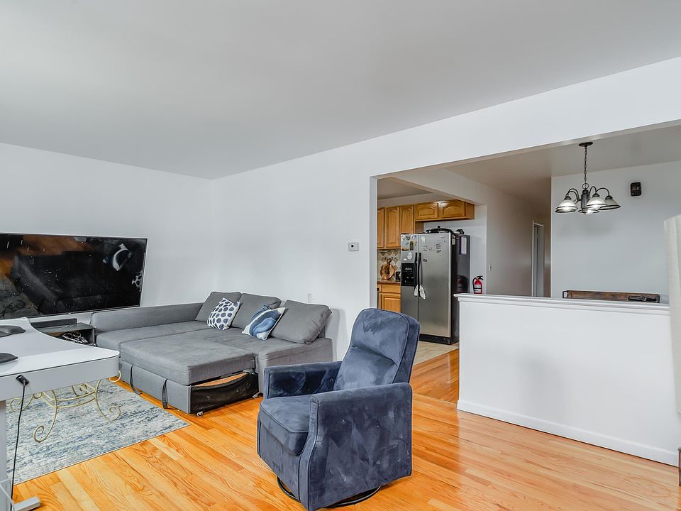 1st image of 1518 39th St
