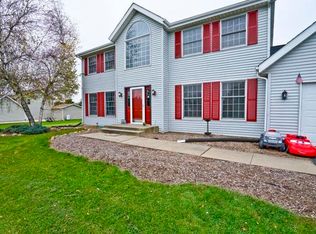 5363 Silver Dawn Ln, Rockford, IL 61109