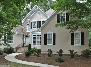 8480 Lismore St, Clemmons, NC 27012