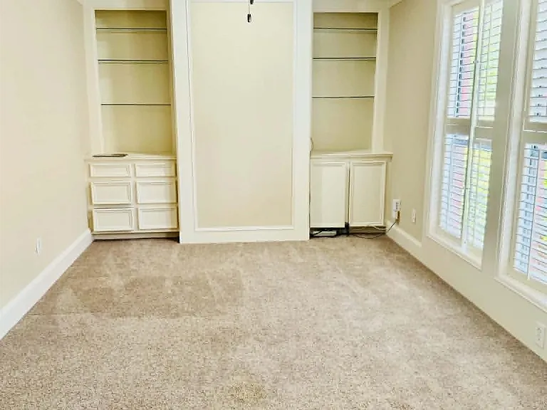 2413 Potomac Dr #D — Photo 18