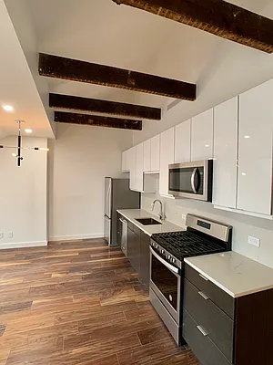 Rented by Building Equity Real Estate LLC | media 3