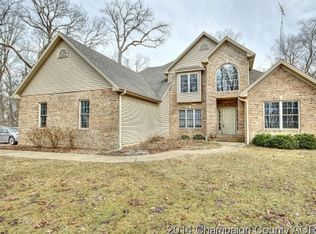 1915 N 1225 East Rd, White Heath, IL 61884