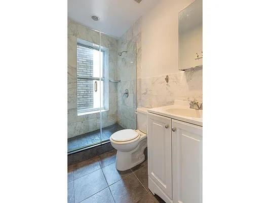 Rented by Dalan Rentals | media 18