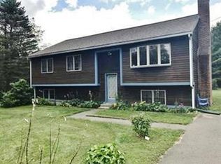 365 Bay Rd, Belchertown, MA 01007