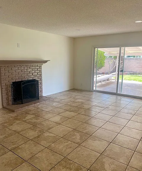 8792 De Ville Cir — Photo 2