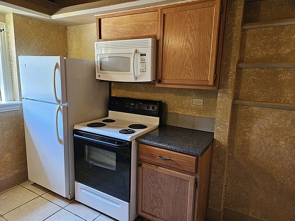 5th image of 2817 NW Morningside Dr