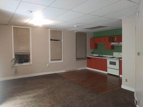 Kitchen/Livingroom