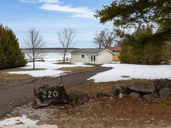 220 Robins Point Rd, Tay, ON L0K 2A0