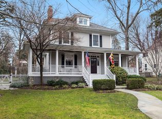 6816 Delaware St, Chevy Chase, MD 20815