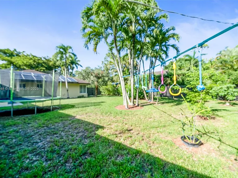 7544 SW 78th Ter — Photo 55