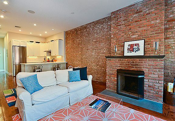 2nd image of 118 President St APT 3