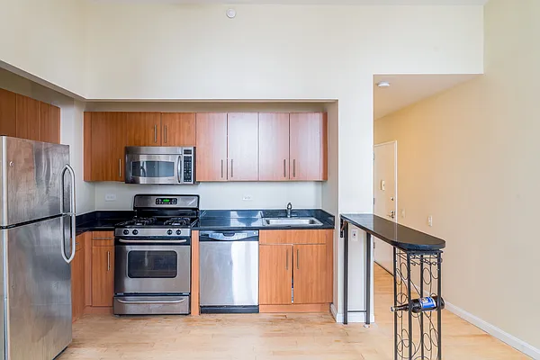 Rented by Christie's International Real Estate Group, LLC | media 4