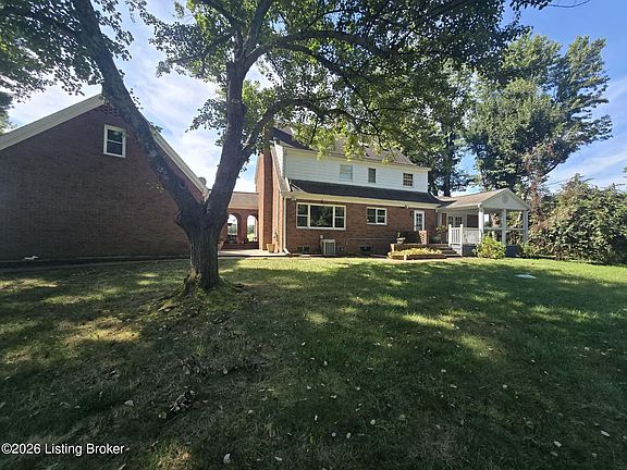 4th image of 11207 Seatonville Rd