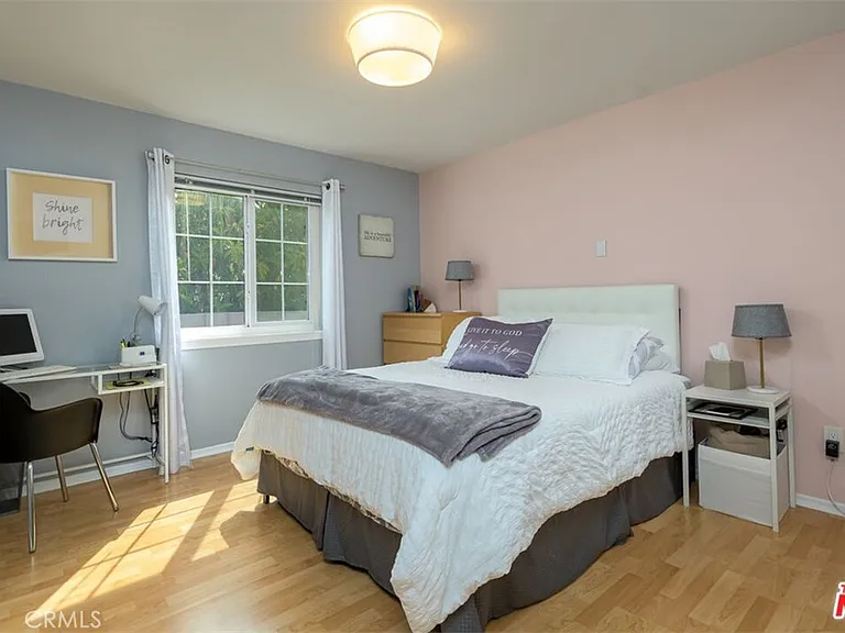 8471 Vine Valley Dr — Photo 13