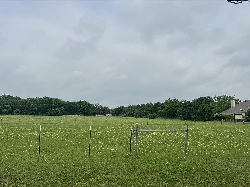 1st image of 2505 Grace Ln